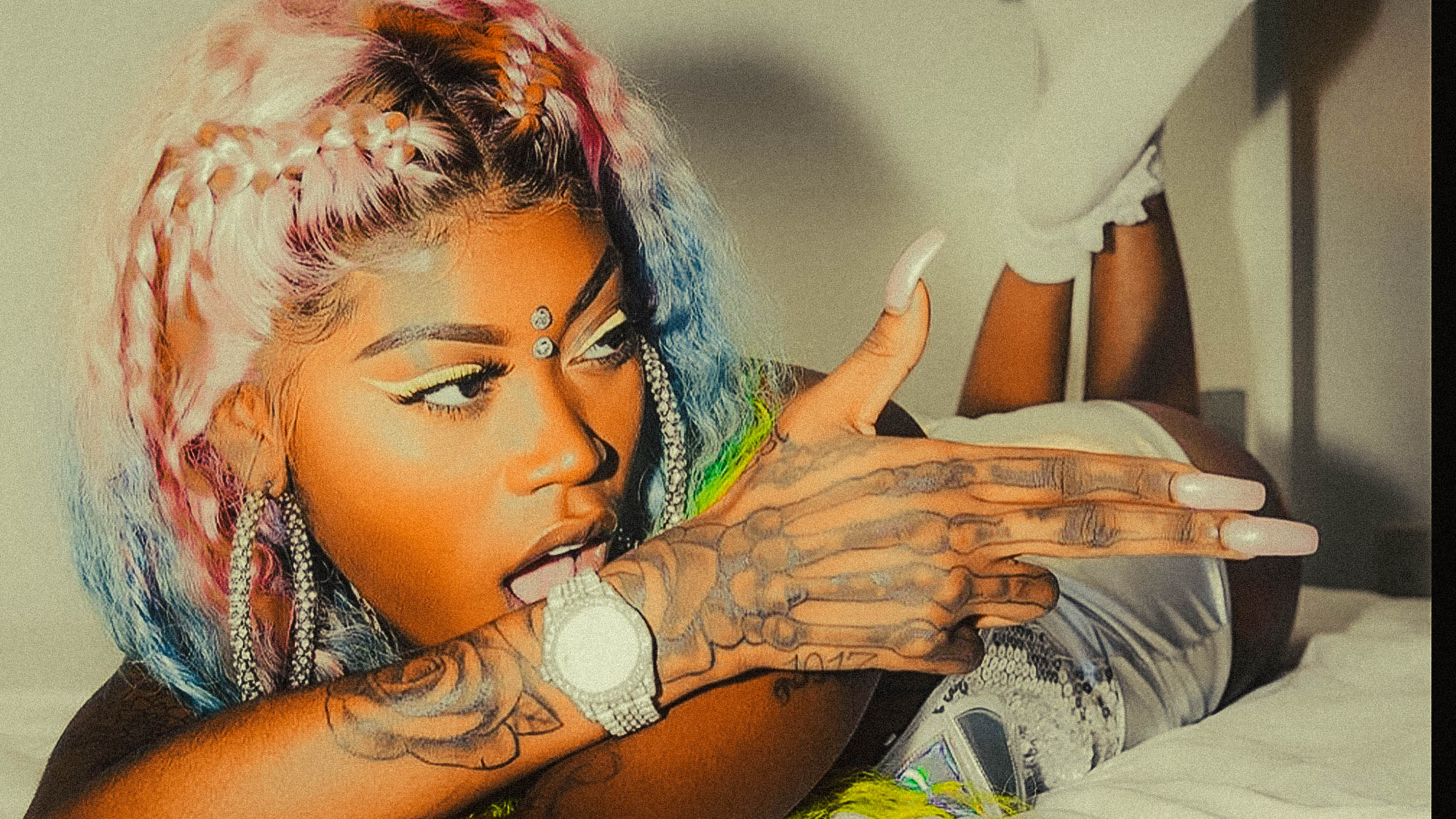 Asian doll insults DJ Vlad before walking out of the interview