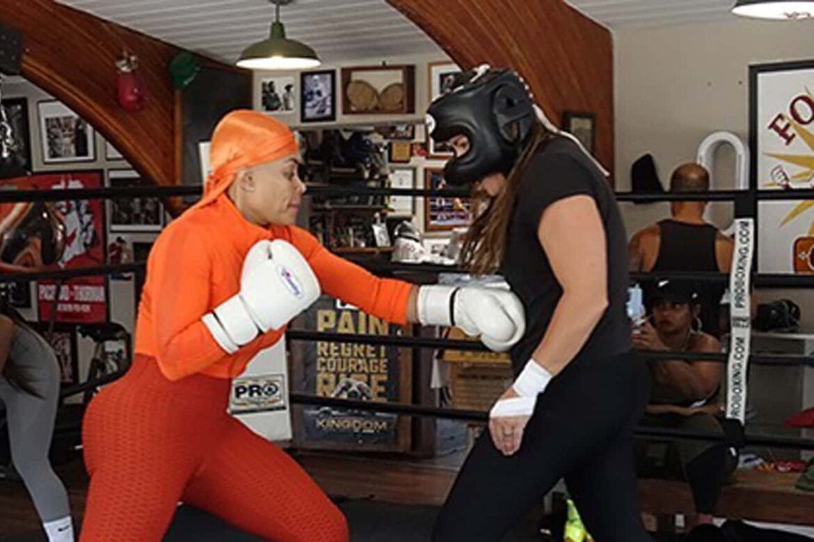 Blac Chyna Training & Getting Ready To Fight Alysia Magen