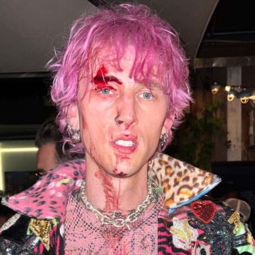 Video Of Machine Gun Kelly Bleeding After Shattering A Glass On His Forehead