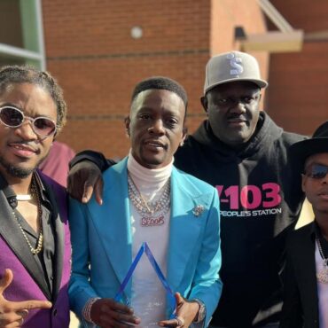 Boosie Badazz posing for "Waterboyz" movie promotion