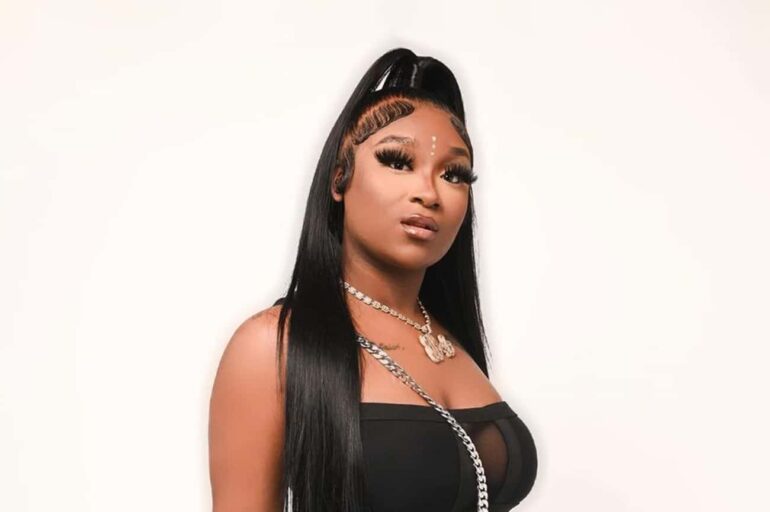 Erica Banks Who? She Won't Go Clubbing With Friends Who Don't Look a Certain Way