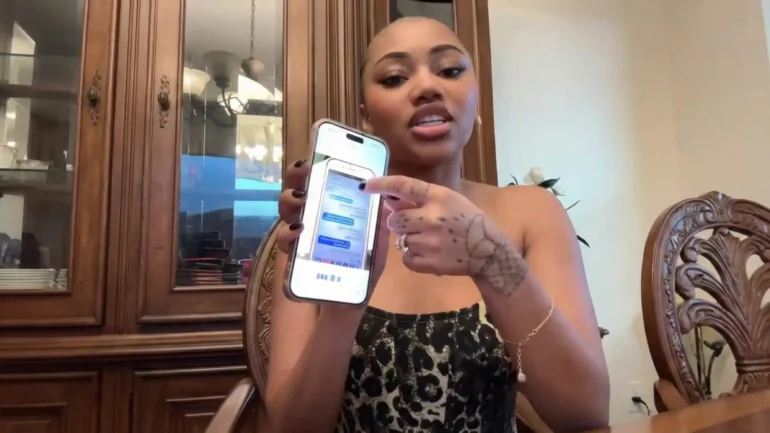 Supa Peach holding up iPhone showing DMs from Jayda Wayda's mom Miss Tricia in viral clapback video during beef with Jayda Cheaves